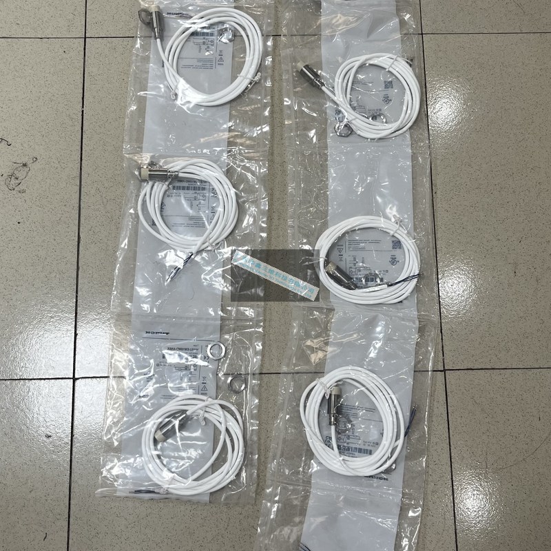 turck接近开关NI15U-EM18WD-AN6X (3).jpg